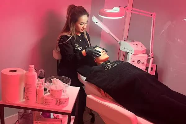 Dilek Altuntaş güzellik ve bakım - Güzellik Salonu - Trabzon Akçaabat