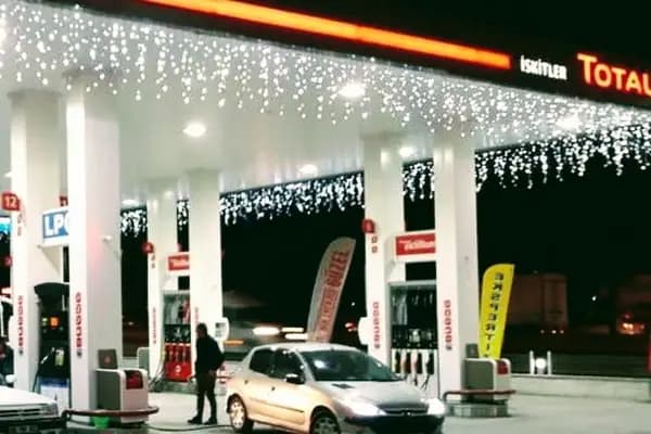 TOTAL İSKİTLER CSİ PETROL - Benzin İstasyonu - Ankara Altındağ