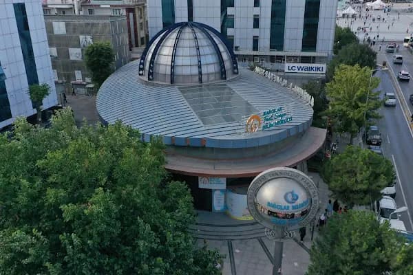 Bağcılar Fuat Sezgin Bilim Merkezi - Sinema Salonu - İstanbul Bağcılar