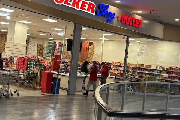 Starcity Outlet - Alışveriş merkezi - İstanbul Bahçelievler