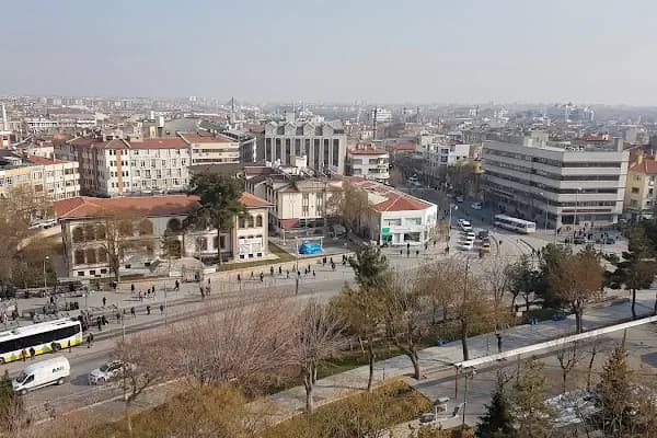 Türkiye İş Bankası Konya Şubesi - Banka - Konya Meram