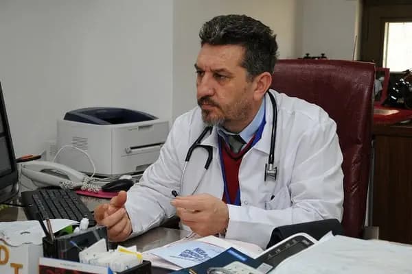 Prof. Dr. İsmail Türkay ÖZCAN Muayenehane - Kardiyolog - Mersin Yenişehir