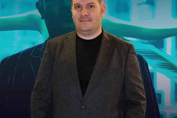 Op. Dr. F. Gökhan Mersinlioğlu, Burun ve Yüz estetiği - Doktor - İstanbul Kadıköy