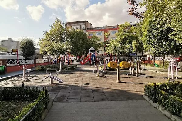 Zeki Şengör Parkı - Park - İstanbul Güngören