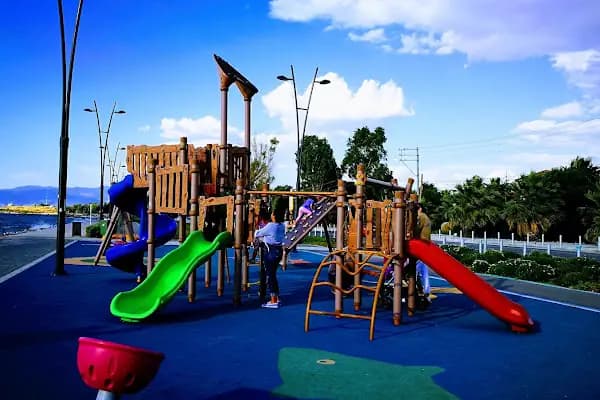 Bakü Parkı - Park - İzmir Narlıdere