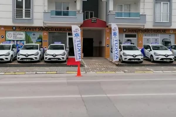 ÖZEL ALTIEYLÜL AYKUT SÜRÜCÜ KURSU - Sürücü Kursu - Balıkesir Altıeylül