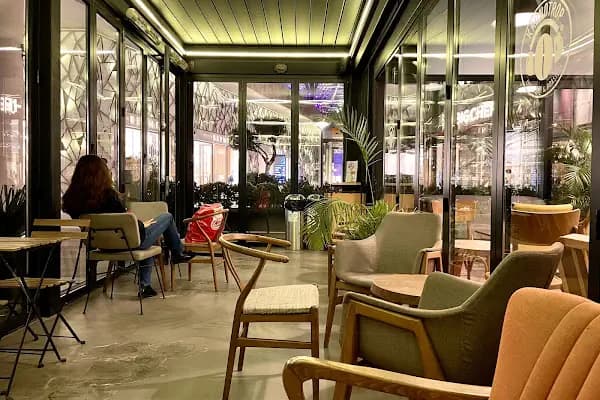 Kronotrop Metropol İstanbul - Kahve dükkanı - İstanbul Ataşehir