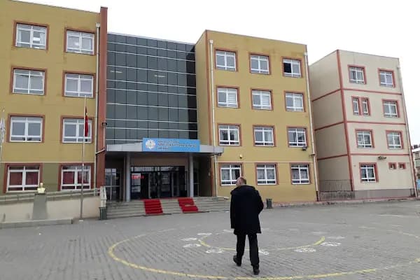 Karapürçek Şehit Ferhat Muratoğlu Ilkokulu - Okul - Ankara Altındağ
