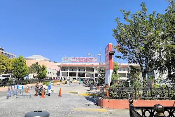 Bağcılar Devlet Hastanesi - Otobüs Durağı - İstanbul Adalar