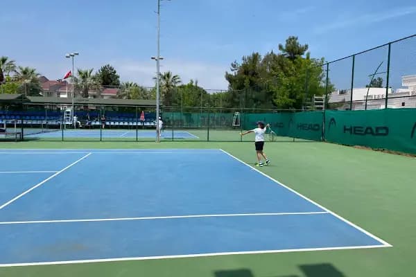 Samsun Tenis Kulübü - Tenis Kortu - Samsun 19 Mayıs