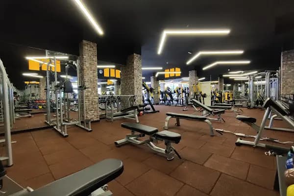 Fit Station Barbaros - Spor salonu - İstanbul Sarıyer