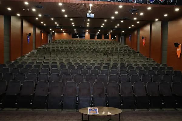 Güngören Gösteri Merkezi - Kültür Merkezi - İstanbul Başakşehir