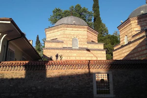 Şirin Hatun Türbesi - Tarihi Yer - Bursa Osmangazi