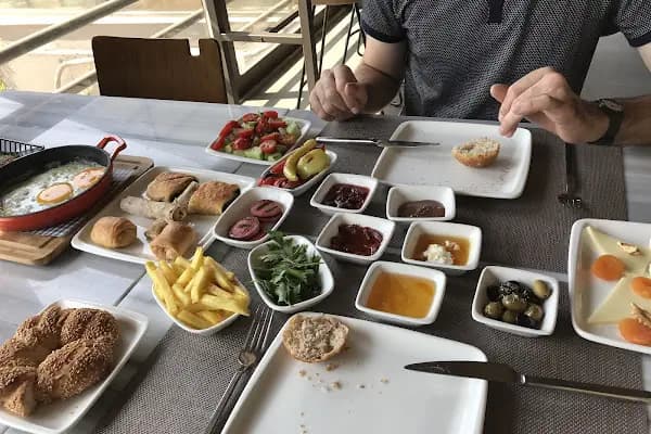 Betül Fuatmorel - Restoran - Mersin Yenişehir