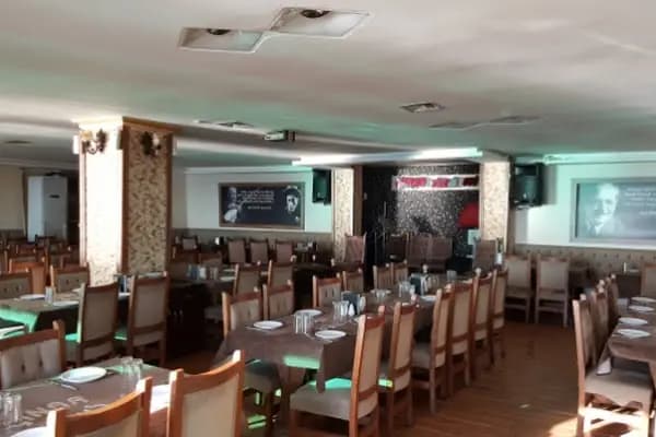 Çınar türkü evi - Bar - İstanbul Bağcılar