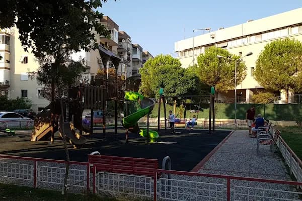 Çocuk Parkı - Park - İzmir Bayraklı