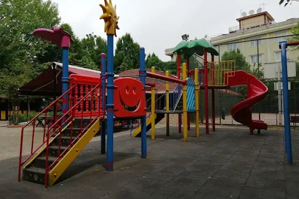 Güneşli Parkı - Park - İstanbul Bağcılar