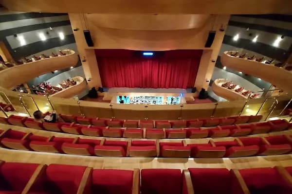 Bornova Kültür ve Sanat Merkezi - Sanat Merkezi - İzmir Bornova