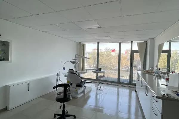 ÖZEL KARS ŞİFA AĞIZ ve DİŞ SAĞLIĞI POLİKLİNİĞİ - Diş Kliniği - Kars Kars Merkez