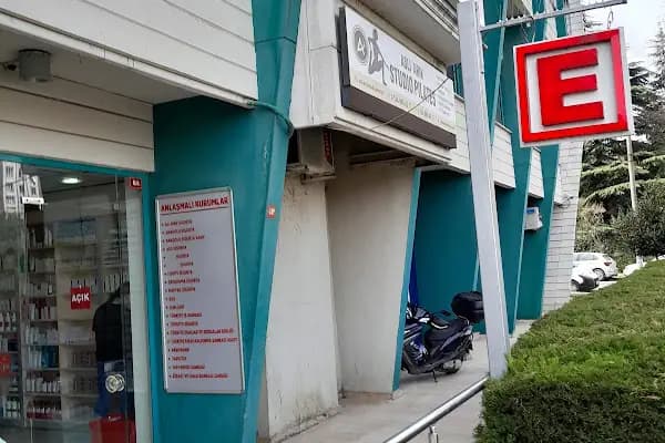Polen Eczanesi - Eczane - İstanbul Ataşehir