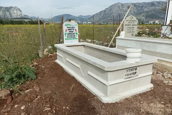 Piyadin yörükler mezarlığı - Mezarlık - Antalya Finike