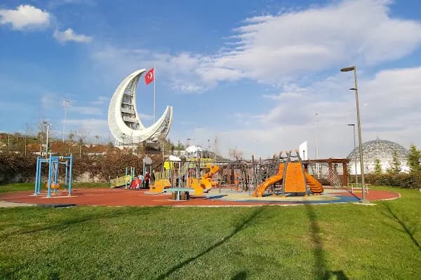 Çamlık Tepesi - Park - Balıkesir Ayvalık