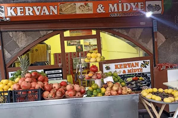 MİDYE KERVAN / İÇLİ KÖFTE - Restoran - Diyarbakır Sur