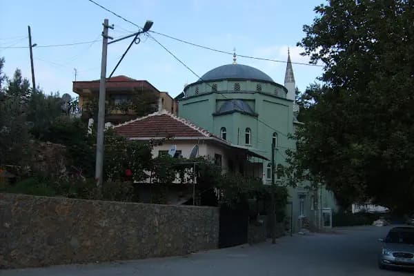 Kaynaklar Cami - Cami - İzmir Buca