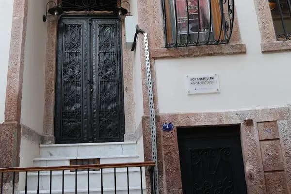 Köy Enstitüleri Anı ve Kültür Evi - Müze - İzmir Balçova