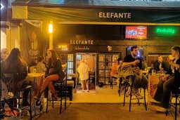 Elefante Pub
