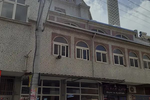 Bayraklı Müftülüğü Genç Camii - Cami - İzmir Balçova