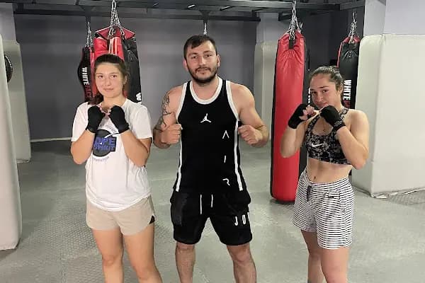 Saloon Pilates &amp; Personal Training - Spor salonu - Muğla Bodrum
