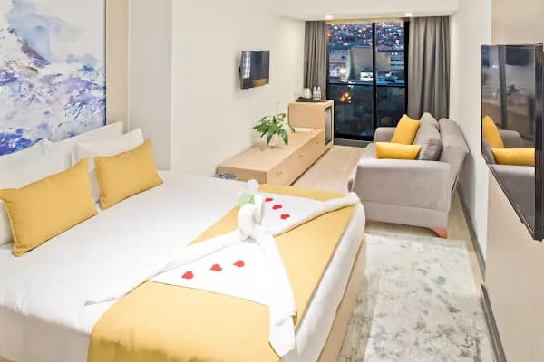 Hotel 86 By Katipoğlu - Otel - İzmir Bornova