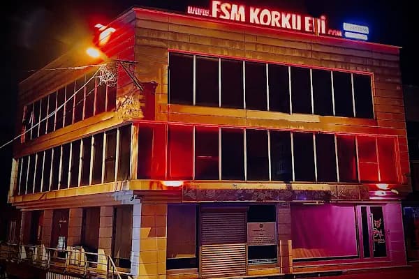 Bursa Fsm Korku Evi - 8.Yıl 850m² Survivor Parkuru! - Oyun/Eğlence Merkezi - Bursa Nilüfer