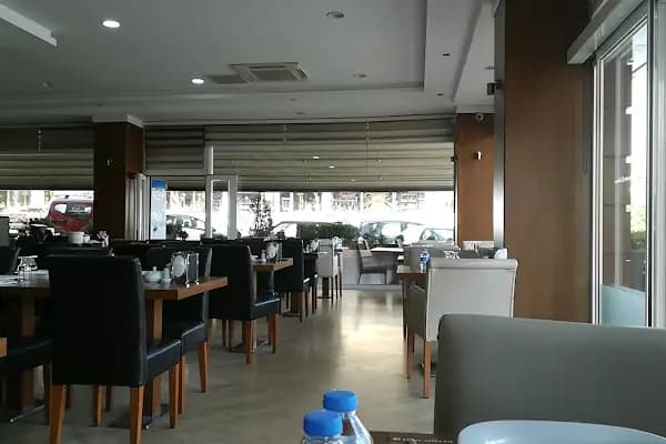 Komagene Etsiz Çiğ Köfte - Çiğ Köfteci - Ankara Altındağ