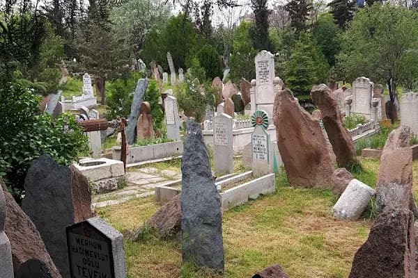Musalla Mezarlığı - Mezarlık - Konya Selçuklu