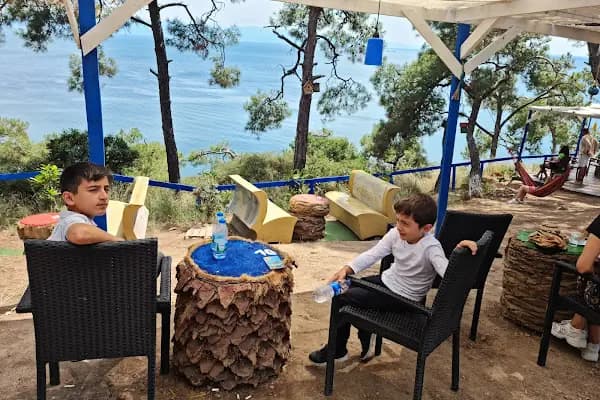 Palmiye kafe - Kafe - İstanbul Adalar