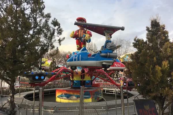 Harikalar Diyarı Giriş 2 - Park - Ankara Çankaya