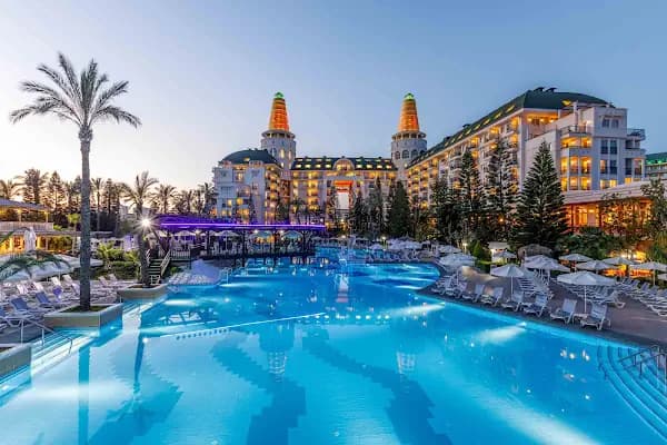 Delphin Diva Premiere Hotel - Otel - Antalya Aksu