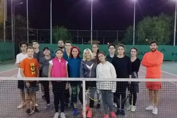 BORNOVA TENİS KURSU (ES TENİS) - Tenis Kulübü - İzmir Bornova