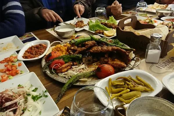 Üçüzler Künefe erikli şb. - Yiyecek Temini ve İkram Hizmeti - Bursa Yıldırım