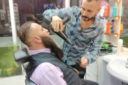 Erkan Bora Erkek Kuaförü