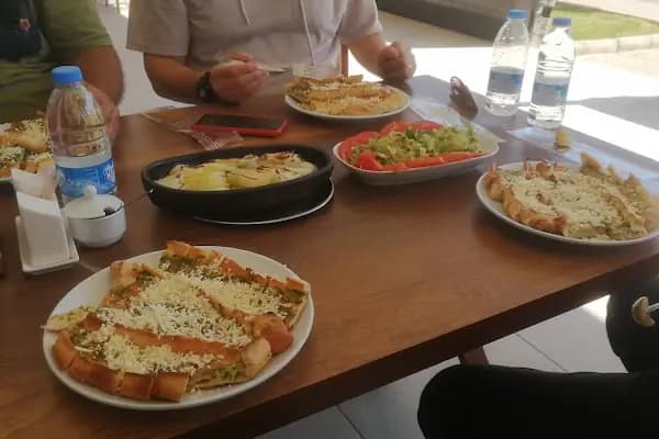 BEYDAĞLI PİDE VE ÇORBA SALONU - Pideci - İzmir Çeşme