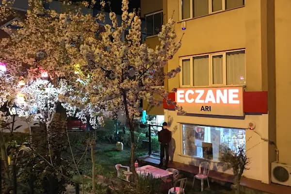 Arı Eczanesi - Eczane - İstanbul Ataşehir
