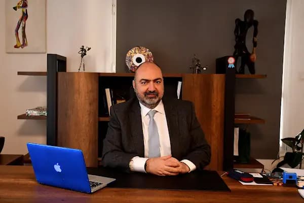Prof. Dr. Kıvanç Metin - Kardiyovasküler ve Torasik Cerrahi Uzmanı - İzmir Bornova