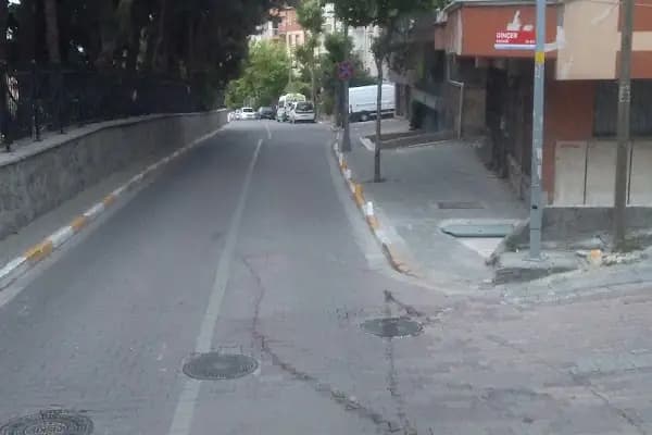 Ak İç Giyim - Giyim mağazası - İstanbul Sarıyer