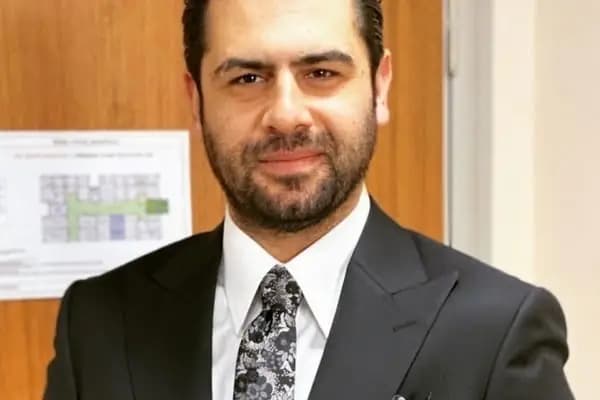 DR. RAŞİT ÖZCAFER - Ortopedi Cerrahı - İstanbul Bakırköy