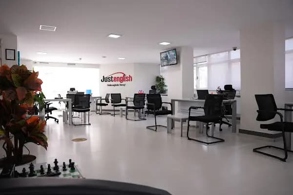 Just English Dil Okulları Bakırköy - İngilizce Dil Okulu - İstanbul Adalar