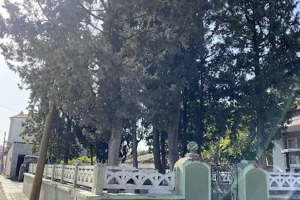 Horozlu Dede Türbesi - Kutsal Yer - Balıkesir Altıeylül