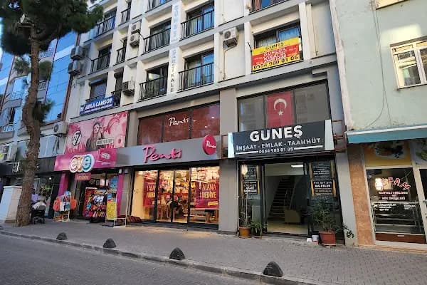 RAKASTA HOTEL &amp; CONVENTION CENTER - Otel - İzmir Dikili